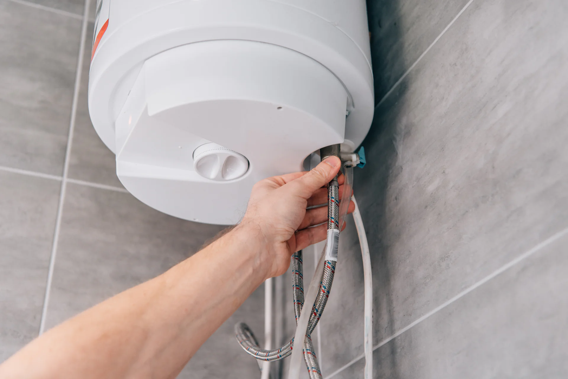 Std cropped shot of male plumber repairing electric bo 2024 11 19 12 17 15 utc.jpg